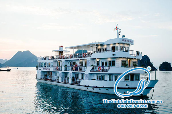 Tour du lịch du thuyền Cristina Diamond Cruise