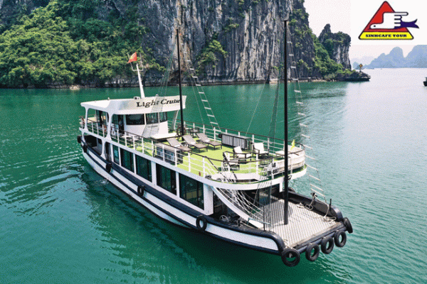 Light Cruise Hạ Long Bay 1 Ngày