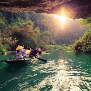 Tour Tràng An – Bái Đính Từ Thành Phố Hồ Chí Minh