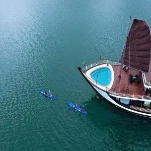 Amanda Luxury Cruise – Du Thuyền 5 Sao Khám Phá Vịnh Lan Hạ