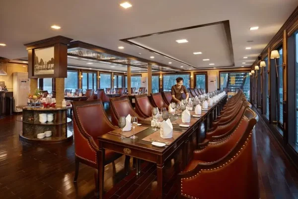 Amanda Luxury Cruise – Du Thuyền 5 Sao Khám Phá Vịnh Lan Hạ