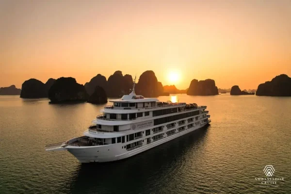 Du thuyền Ambassador Cruise Hạ Long – Hành trình 2 ngày 1 đêm đẳng cấp 5 sao