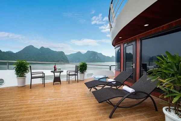 Du Thuyền Aspira Cruises Vịnh Lan Hạ – Tour 2N1Đ & 3N2Đ 5 Sao Sang Trọng