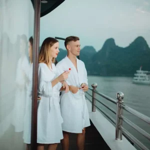 Du Thuyền Athena Cruise Hạ Long – Tour 2N1Đ & 3N2Đ Đẳng Cấp 5 Sao