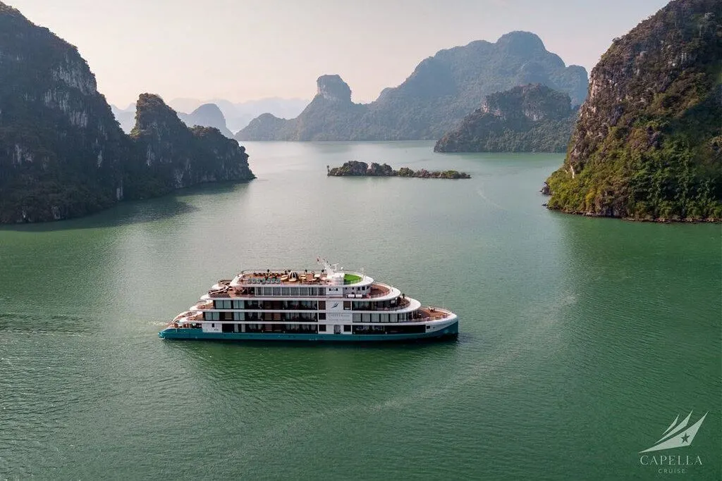 Du Thuyền Capella Cruise 5 Sao – Hành Trình 2N1Đ Vịnh Lan Hạ & Hạ Long
