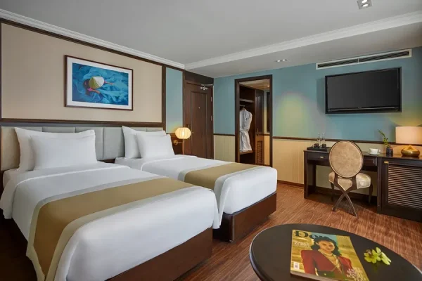 Du Thuyền Capella Cruise 5 Sao – Hành Trình 2N1Đ Vịnh Lan Hạ & Hạ Long