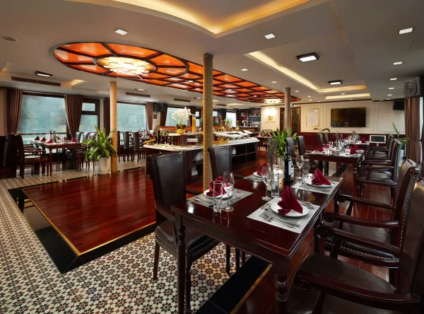 Tour Du Thuyền Dora Cruise Hạ Long – Lan Hạ 5 Sao (2N1Đ & 3N2Đ)