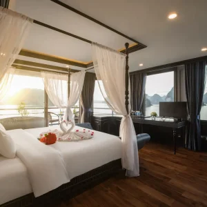 Doris Cruise – Tour Du Thuyền 2N1Đ Khám Phá Vịnh Lan Hạ Đẳng Cấp 5 Sao