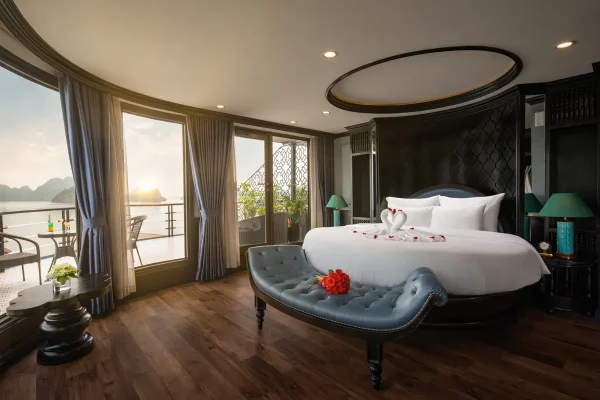 Doris Cruise – Tour Du Thuyền 2N1Đ Khám Phá Vịnh Lan Hạ Đẳng Cấp 5 Sao