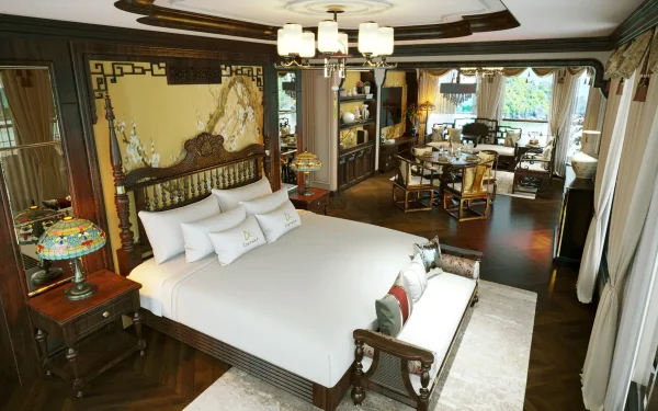 Du Thuyền L'amour Cruise – Hành Trình Văn Hóa Đẳng Cấp Tại Vịnh Hạ Long