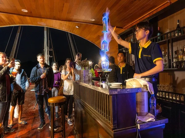 Du Thuyen Sena Cruise Thesinhcafetouristcomvn 8