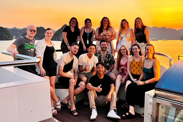 Oasis Bay Party Cruise 2n1d 2