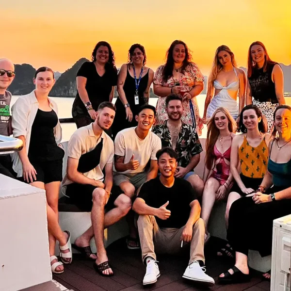 Oasis Bay Party Cruise 2n1d 2