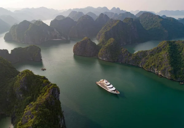 Scarlet Pearl Cruise Vinh Lan Ha 33