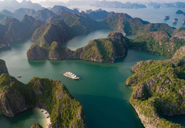 Scarlet Pearl Cruise Vinh Lan Ha 35