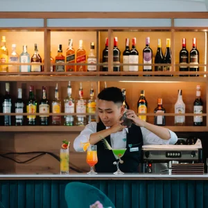 Tiệc Tối Du Thuyền 5 Sao – Trải Nghiệm Vịnh Lan Hạ 3 Tiếng Hoàng Hôn Lãng Mạn
