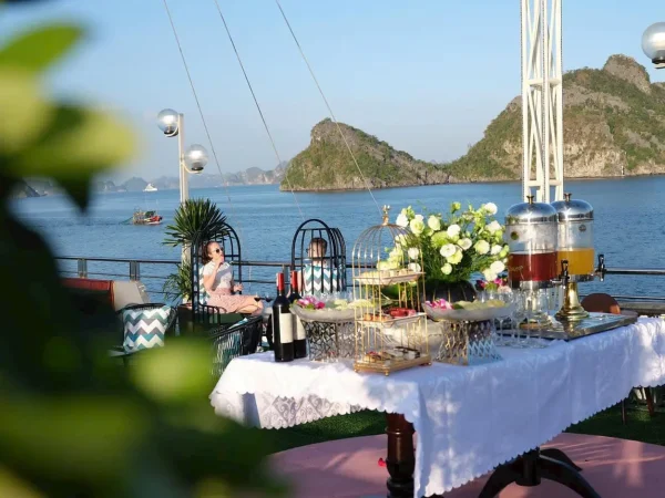 Tour Du Thuyen Sea Lion Ha Long Cruise 1 Ngay 18
