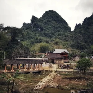 Tour Ninh Bình Hà Giang 4 Ngày 3 Đêm – Khám Phá Di Sản Và Cao Nguyên Đá Hùng Vĩ