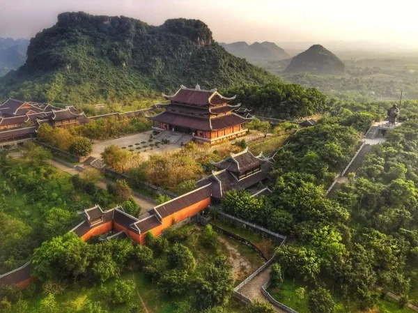 Tour Ninh Bình Hà Giang 4 Ngày 3 Đêm – Khám Phá Di Sản Và Cao Nguyên Đá Hùng Vĩ