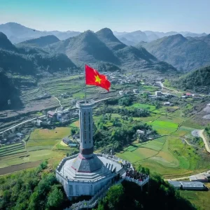 Tour Ninh Bình Hà Giang 4 Ngày 3 Đêm – Khám Phá Di Sản Và Cao Nguyên Đá Hùng Vĩ