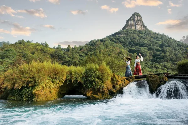 Tour Thác Bản Giốc Cao Bằng 2 Ngày 1 Đêm