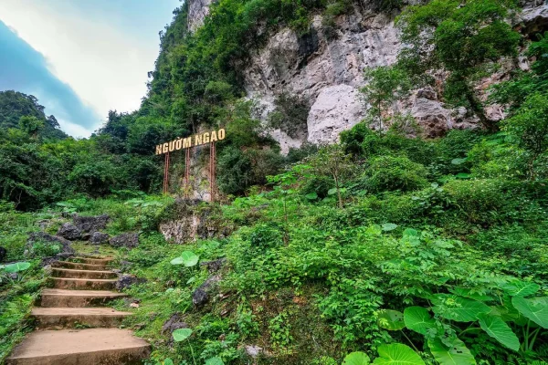 Tour Thác Bản Giốc Cao Bằng 2 Ngày 1 Đêm