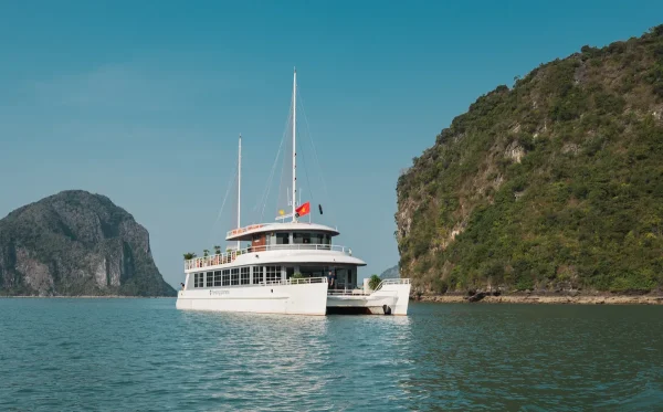 Tour Vinh Lan Ha 3 Tieng Ngam Hoang Hon 1