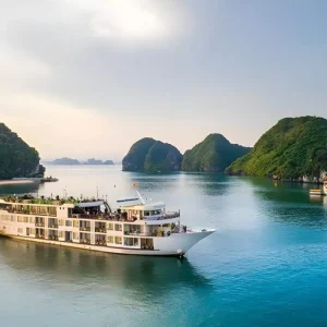 Verdure Lotus Grandeur Cruise – Du Thuyền 5 Sao Nghỉ Dưỡng Vịnh Hạ Long